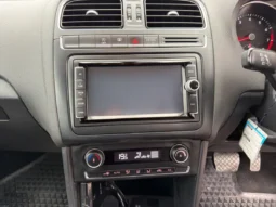 
										Volkswagen Polo Comfortline plus full									