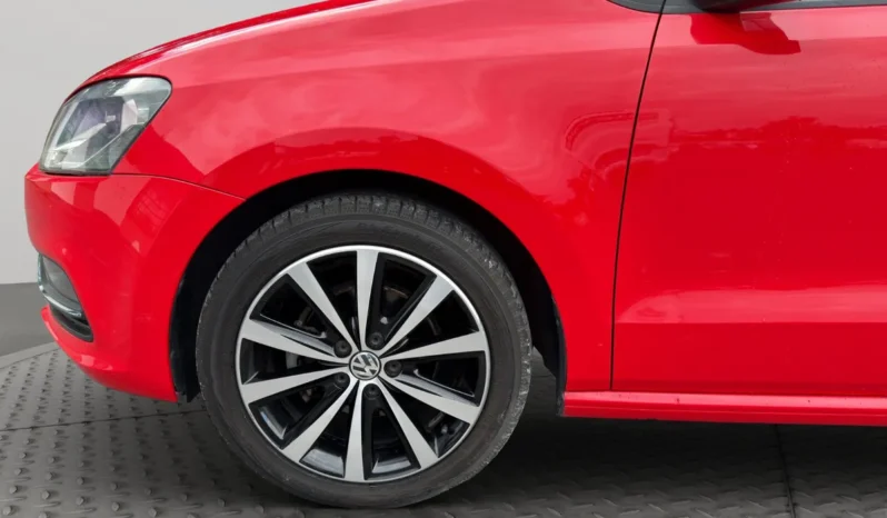 
								Volkswagen Polo Comfortline plus full									