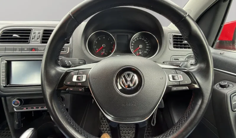 
								Volkswagen Polo Comfortline plus full									
